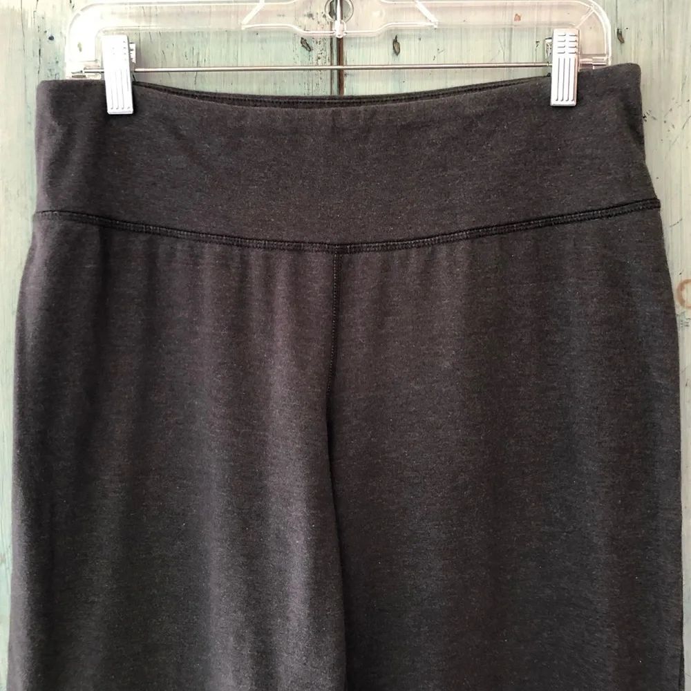 Champion relaxed fit charcoal gray athletic pants for working out/running around - Picture 2 of 7
